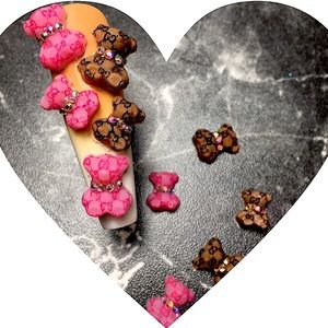 “VINTAGE” CHARMS